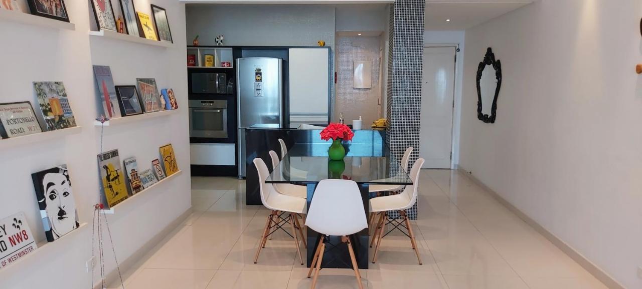 Apartamento Pitangueiras - Apto. Frente Mar Guarujá