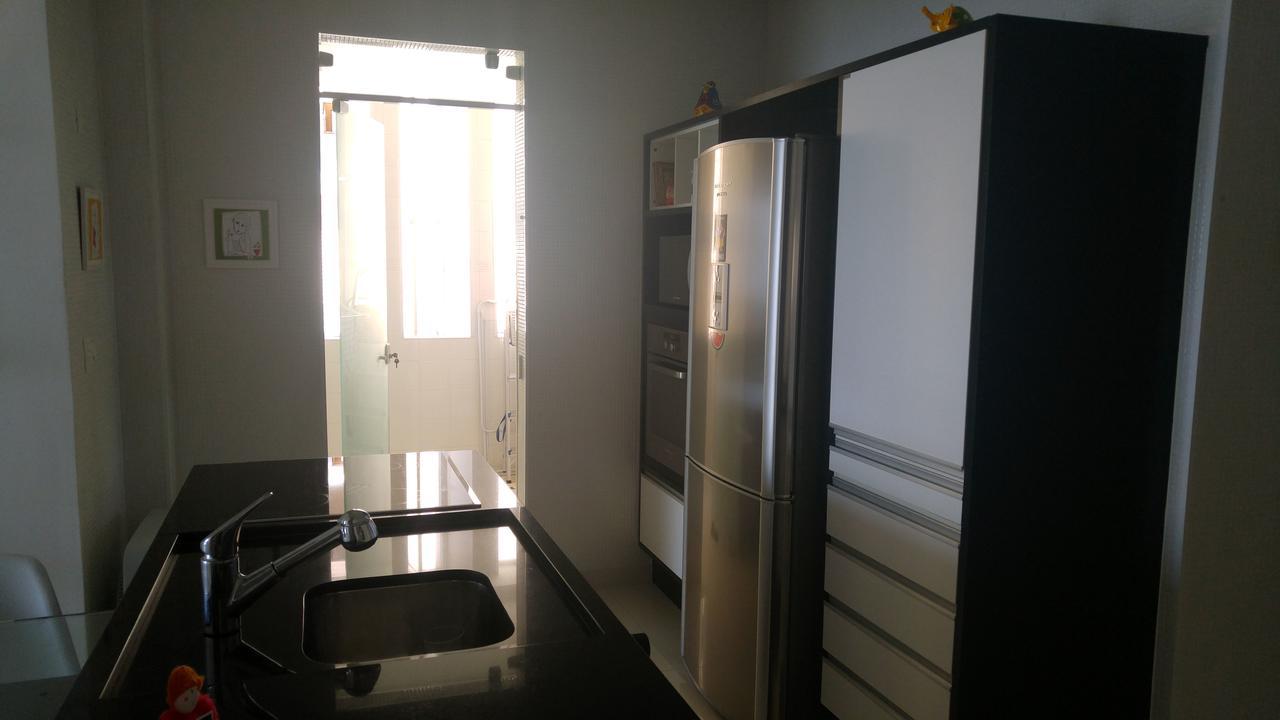 Apartamento Pitangueiras - Apto. Frente Mar